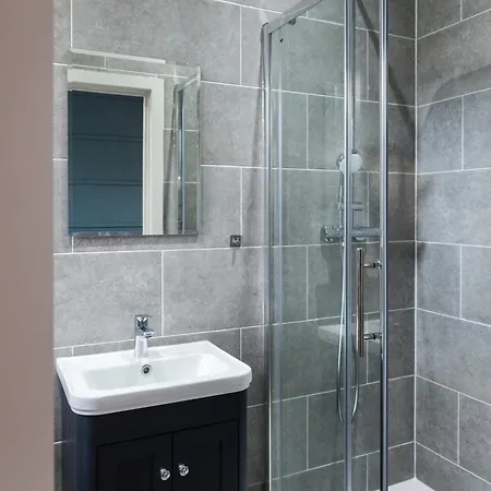 2-bedroom - Walk To Station & Park Square Apartamento Leeds (West Yorkshire)