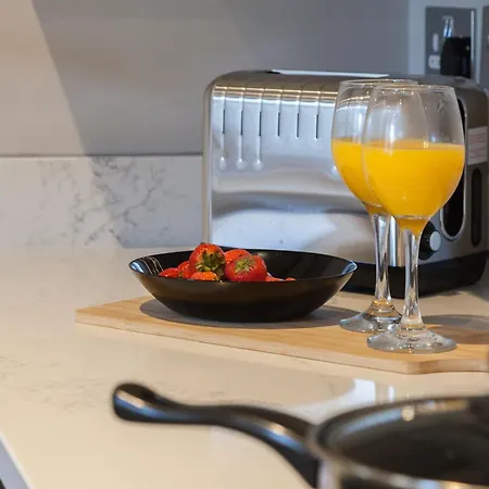 Apartamento 2 Bedroom Flat - Long Term Rates- Contractors-professionals-relocation Leeds (West Yorkshire)