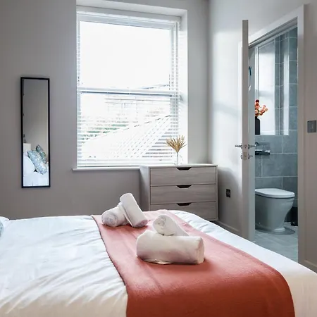 2 Bedroom Flat - Long Term Rates- Contractors-professionals-relocation * Leeds (West Yorkshire)